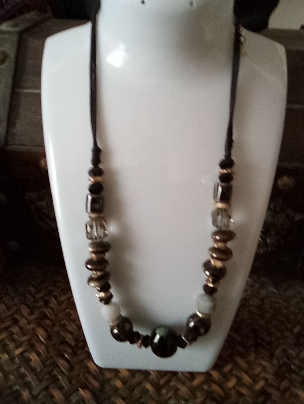Women’s Brown Beaded Statement Necklace